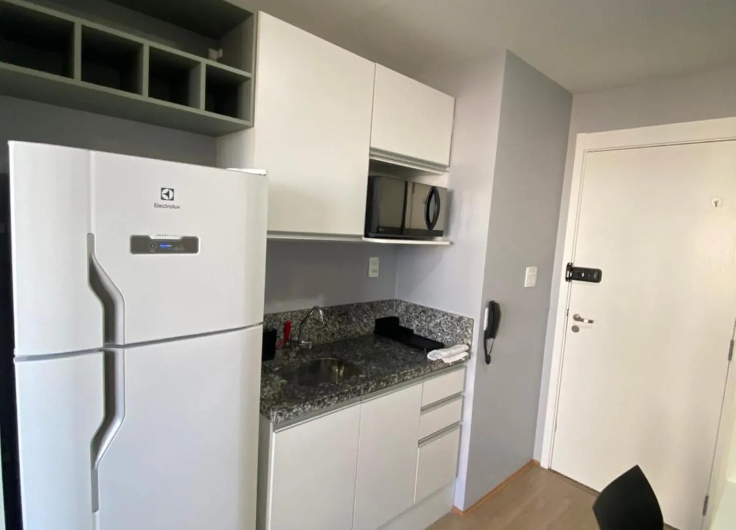 Excelente Apartamento Em Frente Ao Metro Bras ! - Rua Coronel Mursa, 56 - Bras São Paulo Brasil