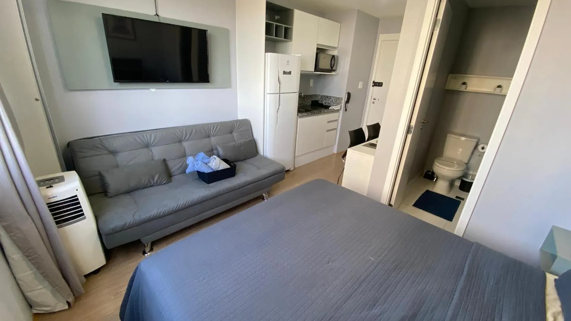 Excelente Apartamento Em Frente Ao Metro Bras ! - Rua Coronel Mursa, 56 - Bras São Paulo